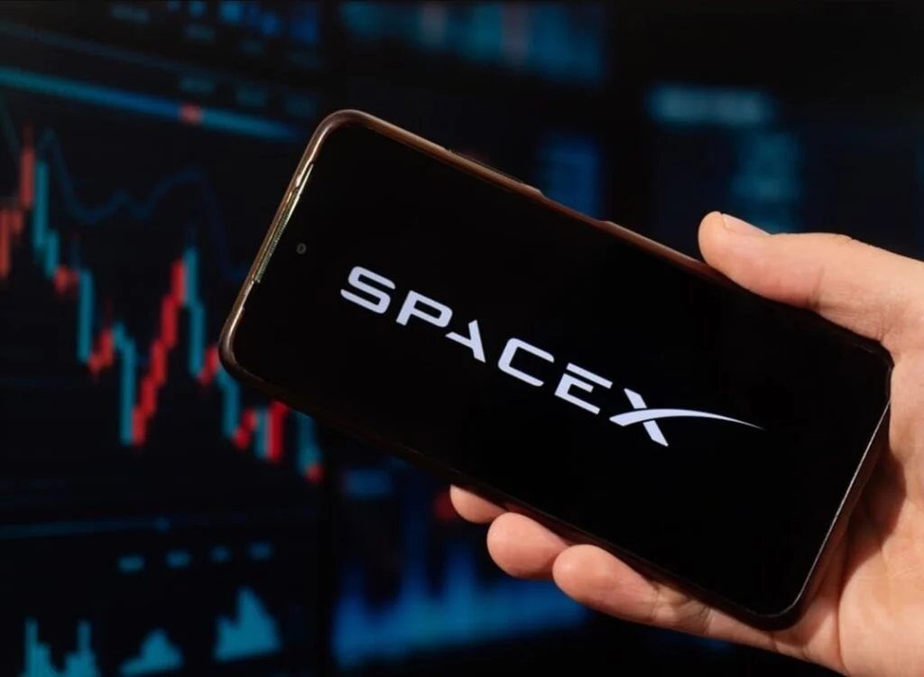 SPCX Stock Surges as Mizuho and Morgan Stanley Turn Bullish